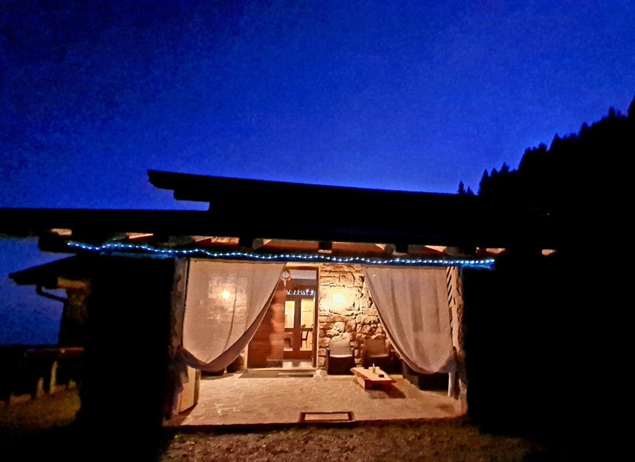 Chalet Chapeau Rar Castel Condino Luaran gambar